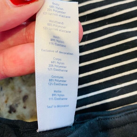 Ivivva Black and White Stripe Mesh Leggings Size 10 - Picture 10 of 11